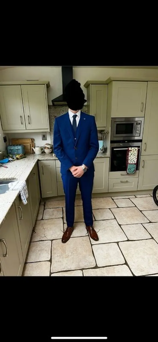 Limited edition Herbie and Frogg men's 3 piece suit - Image 1