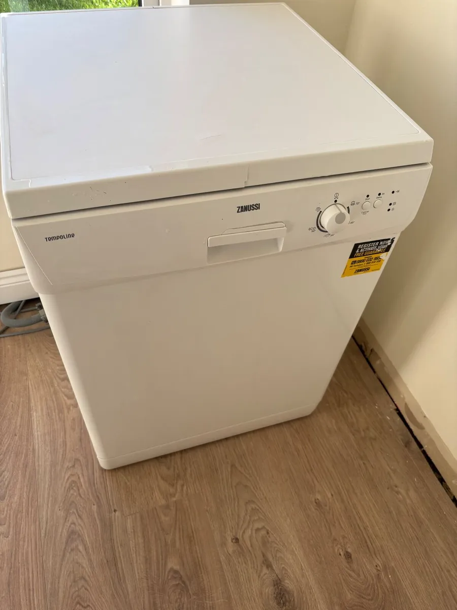 Dishwasher (collection Dublin 16) - Image 1