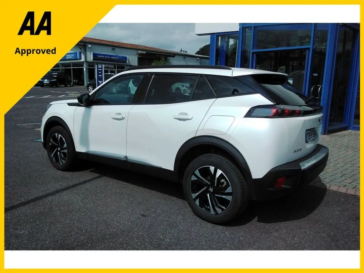 Peugeot 2008 Allure 1.2 100 6.4 4DR - Image 4