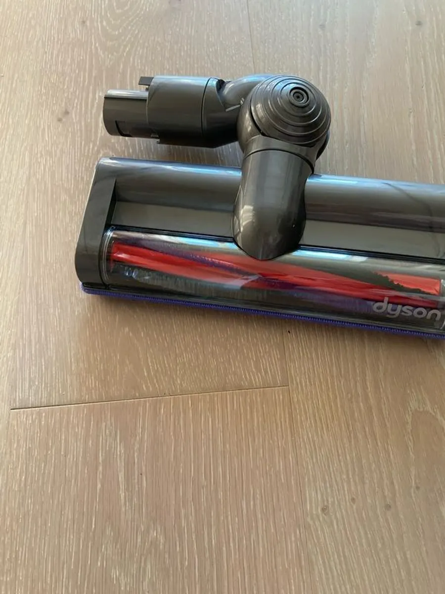 Dyson Motorhead - Image 1
