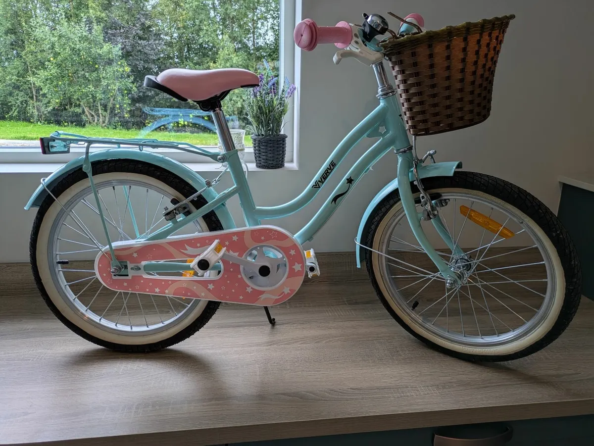Childs bike - Image 4