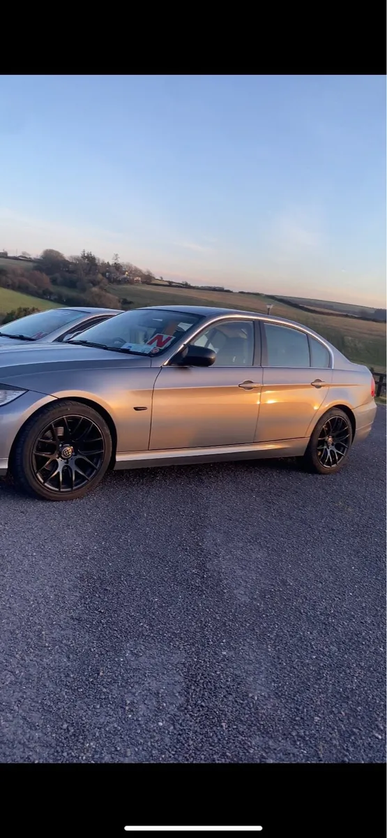 BMW 318D E90 2011 (Quick Sale) (Low Kms) - Image 2