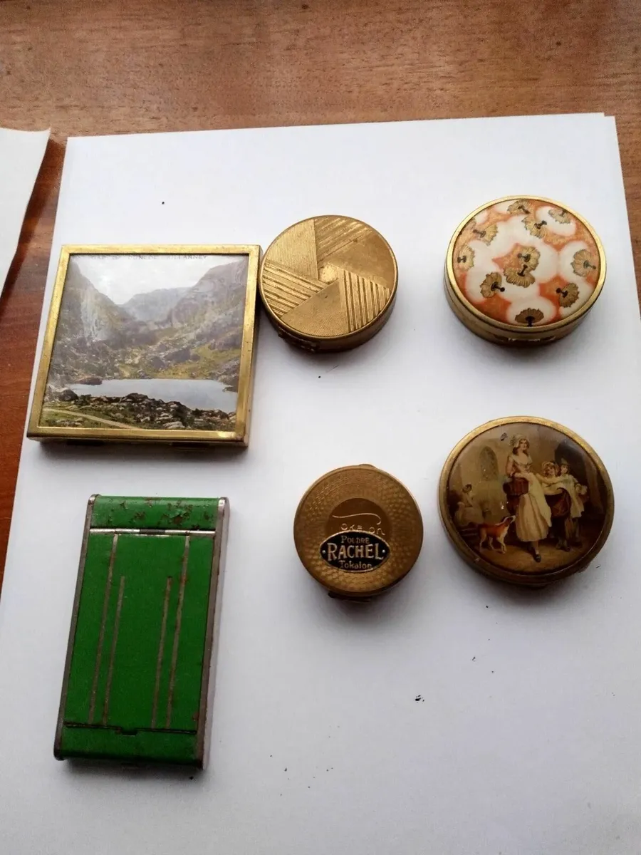 Antique Ladies powder Compacts