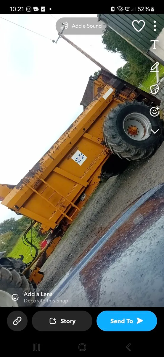 Dung spreader - Image 1