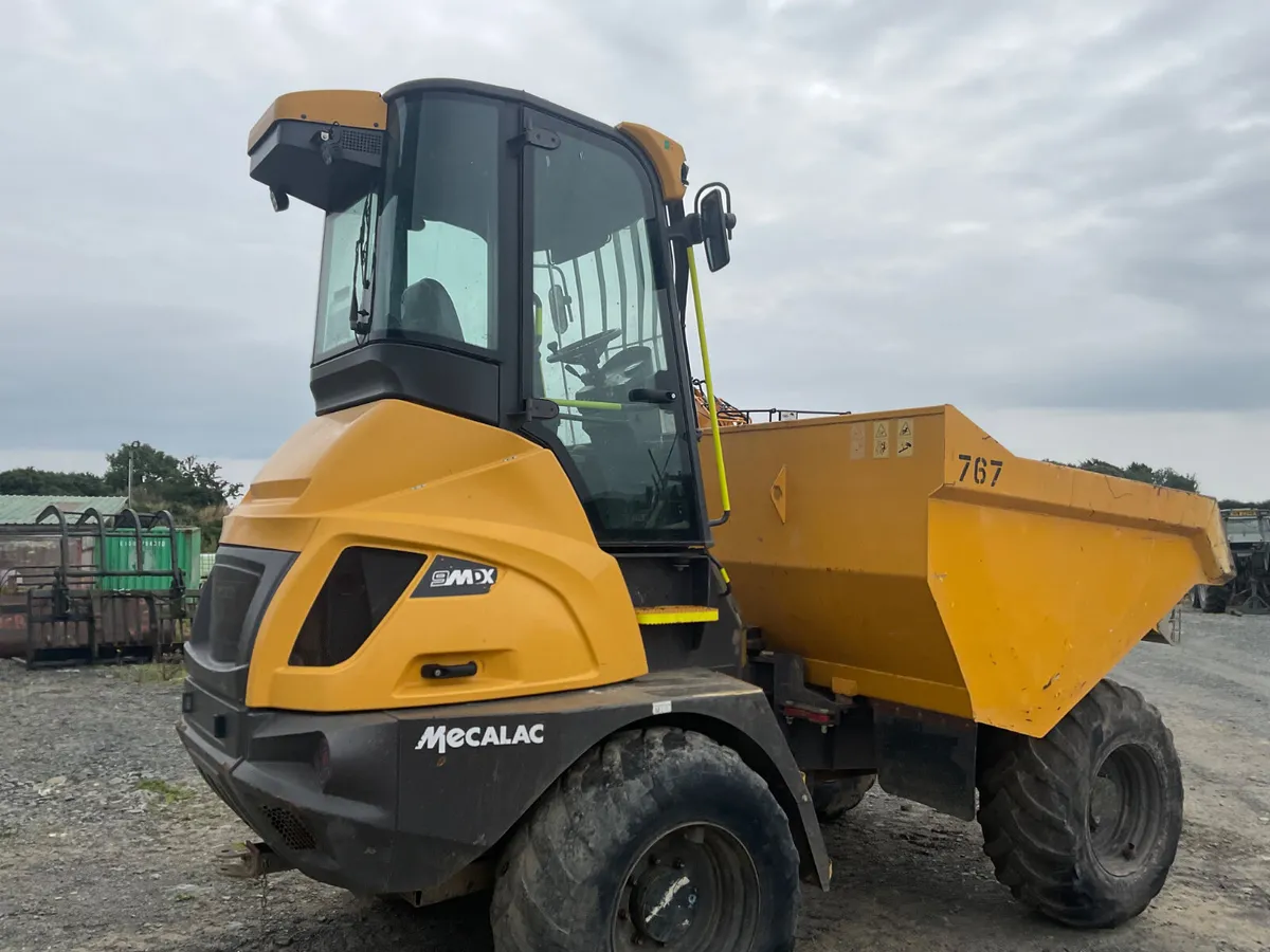 Mecalca 9 ton cabbed dumper - Image 4