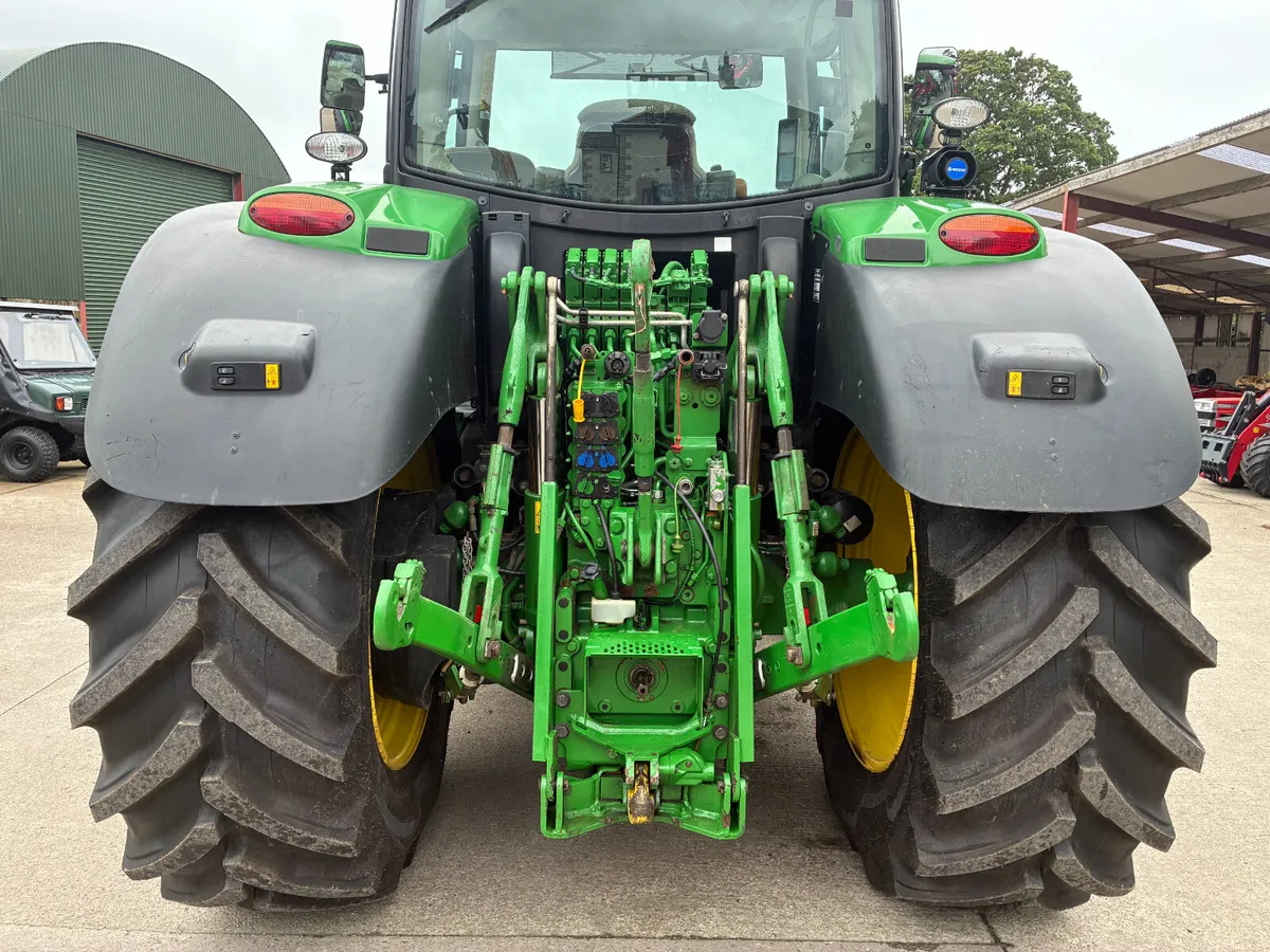 John Deere 6R215 - Image 2
