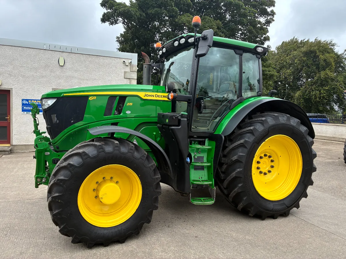 John Deere 6R215 - Image 1