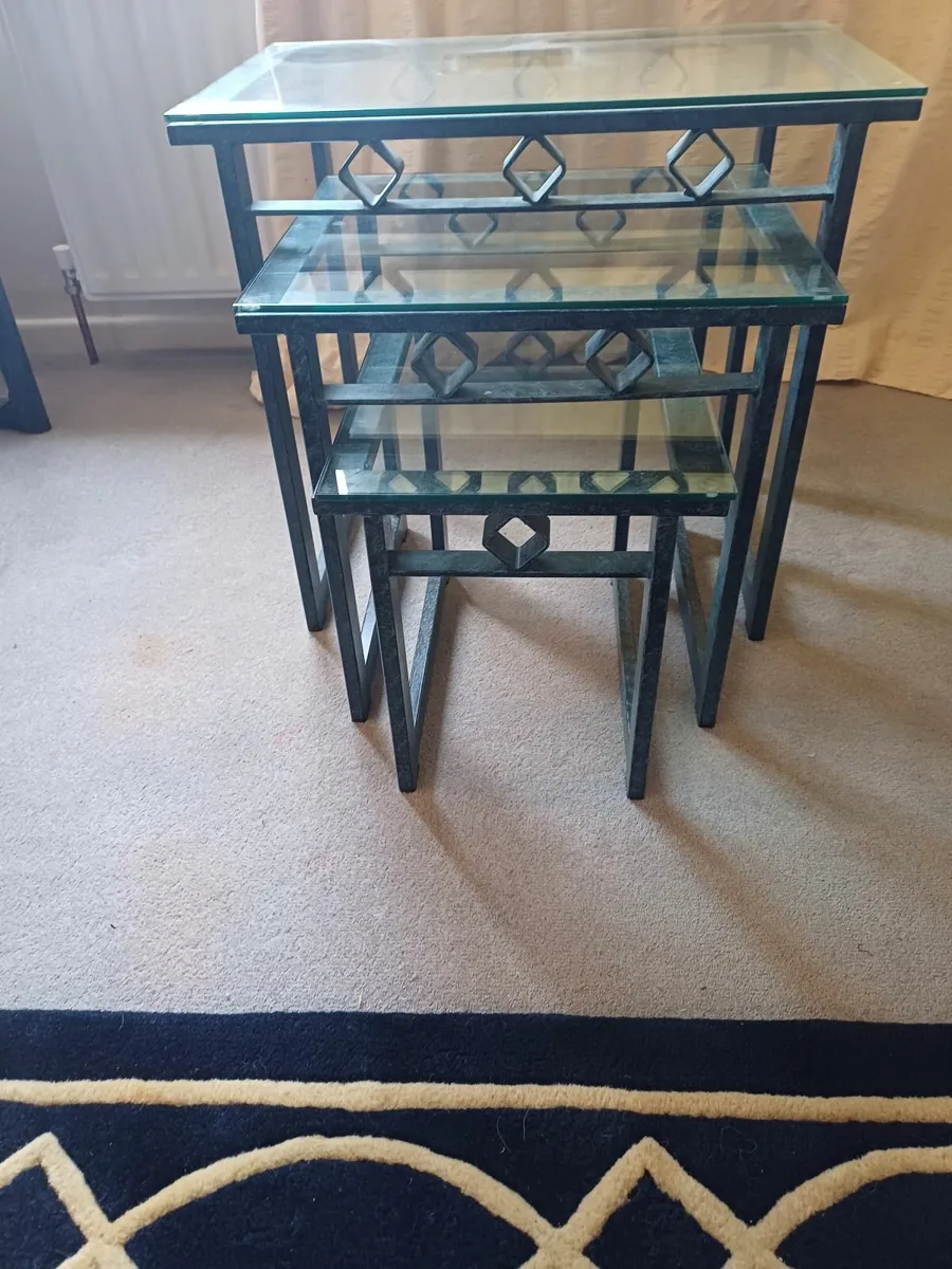 Tables - Image 4