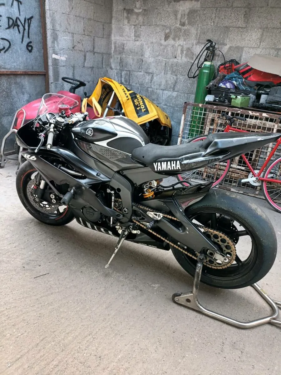 Yamaha R6 track bike - Image 3
