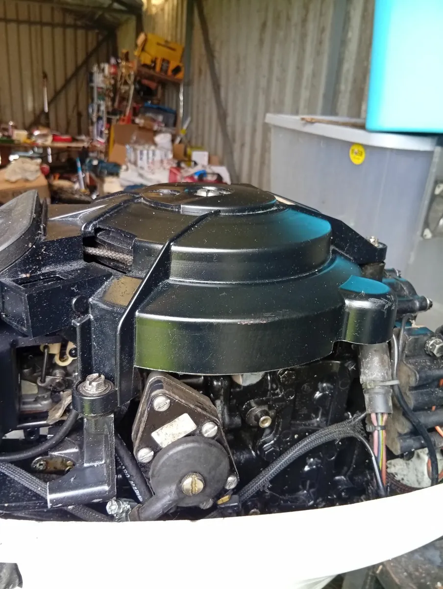 Outboard motor - Image 3