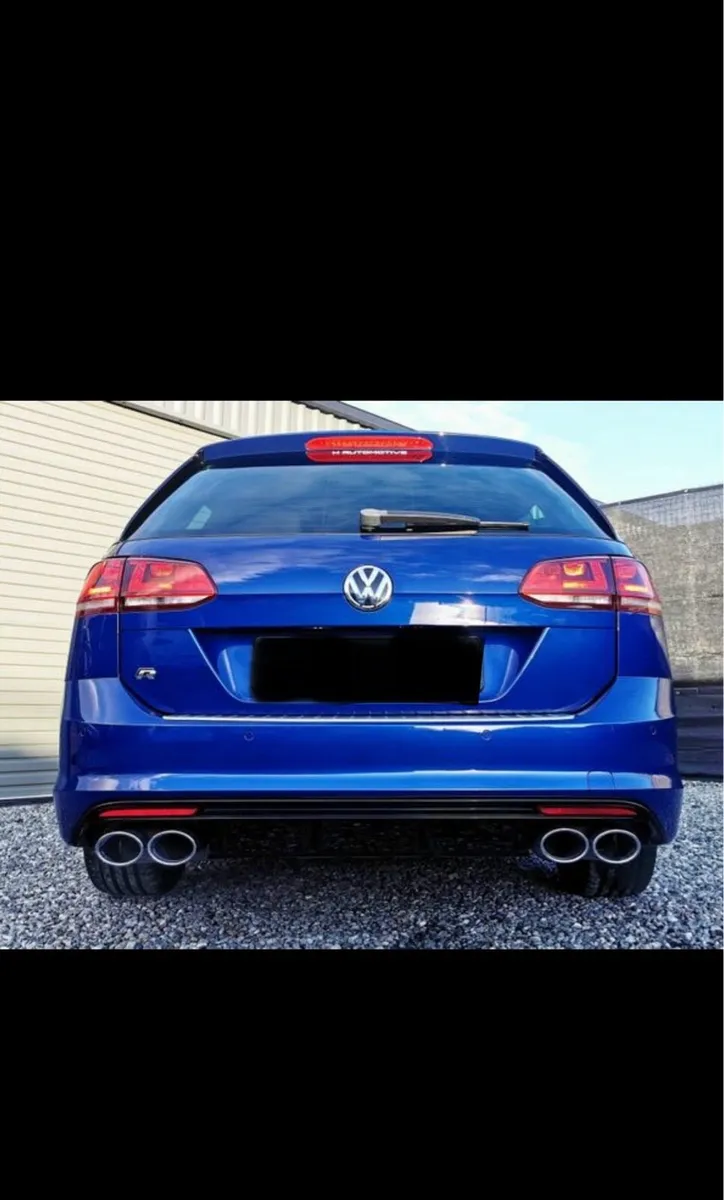 Volkswagen Golf R (Estate) 2.0 DSG 300bhp - Image 3