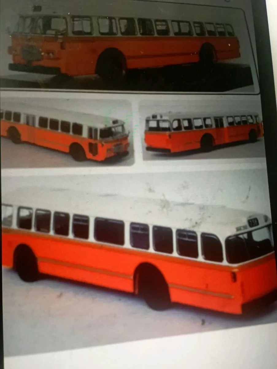 SCANIA VABIS DII (1-76) OO SCALE BUS - Image 3