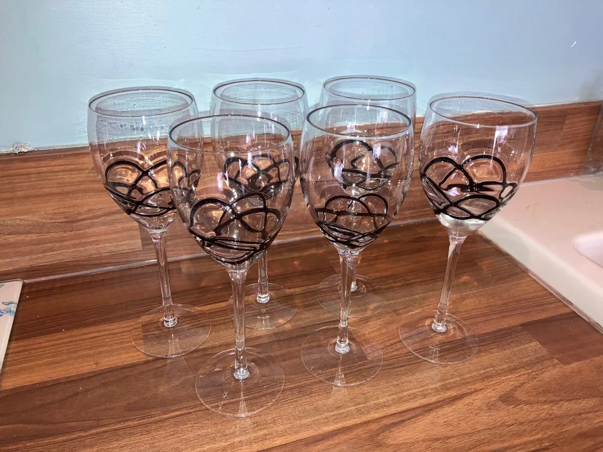 Wine glasses - Image 2
