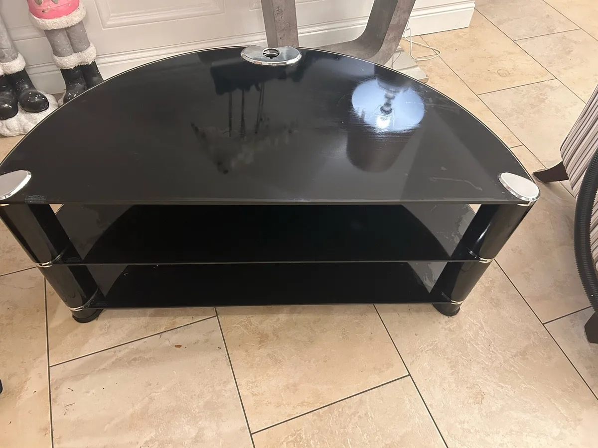 TV Stand - Image 2