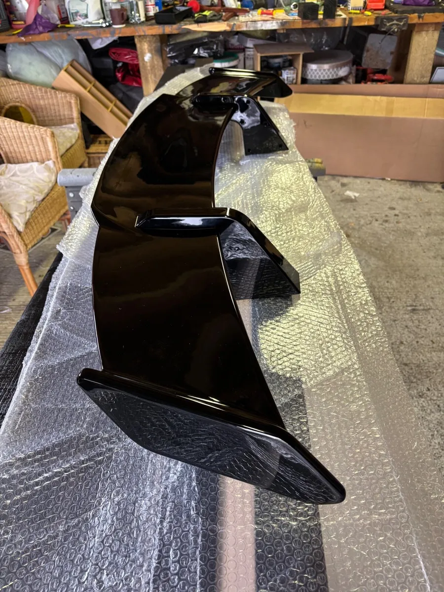 Bmw M3 G80 M4 G82 gloss black boot spoiler - Image 3