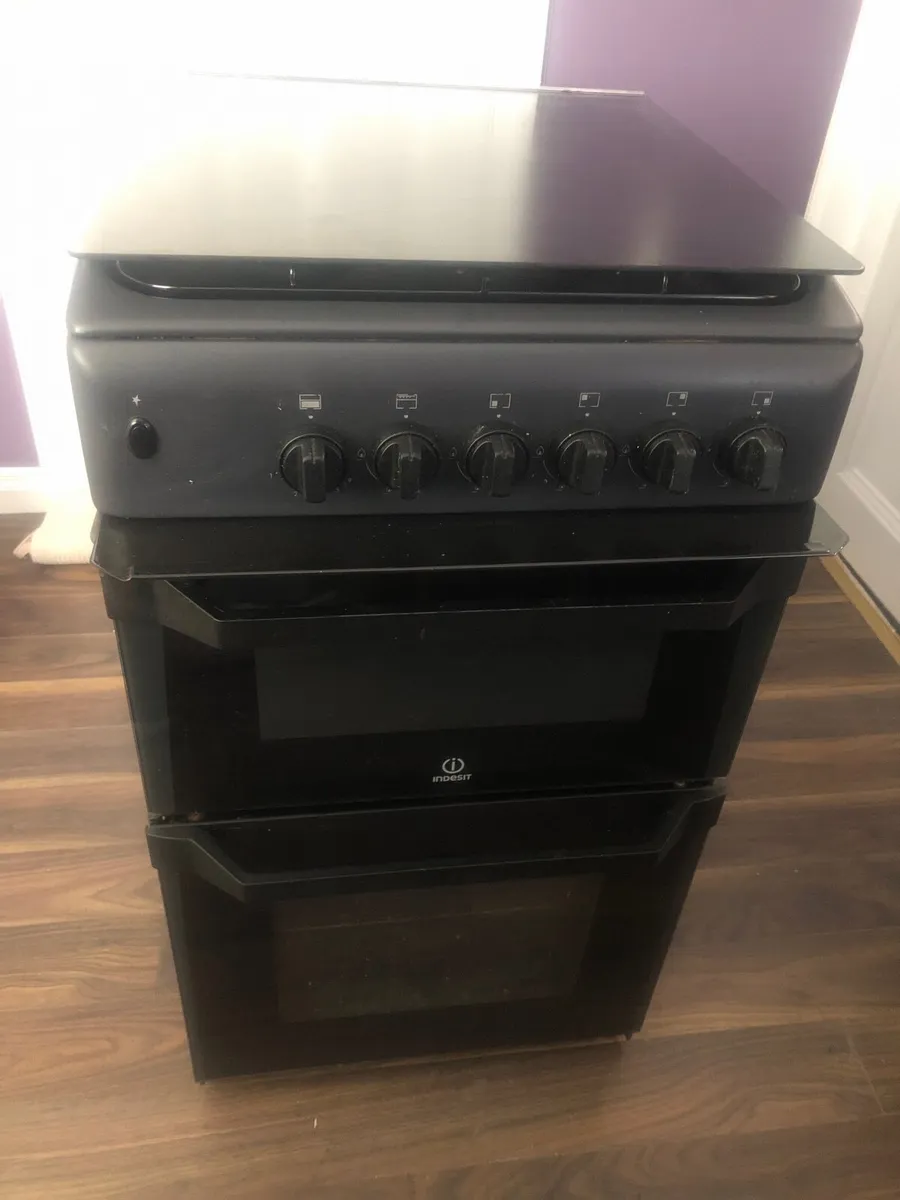 Gas Cooker - Image 1