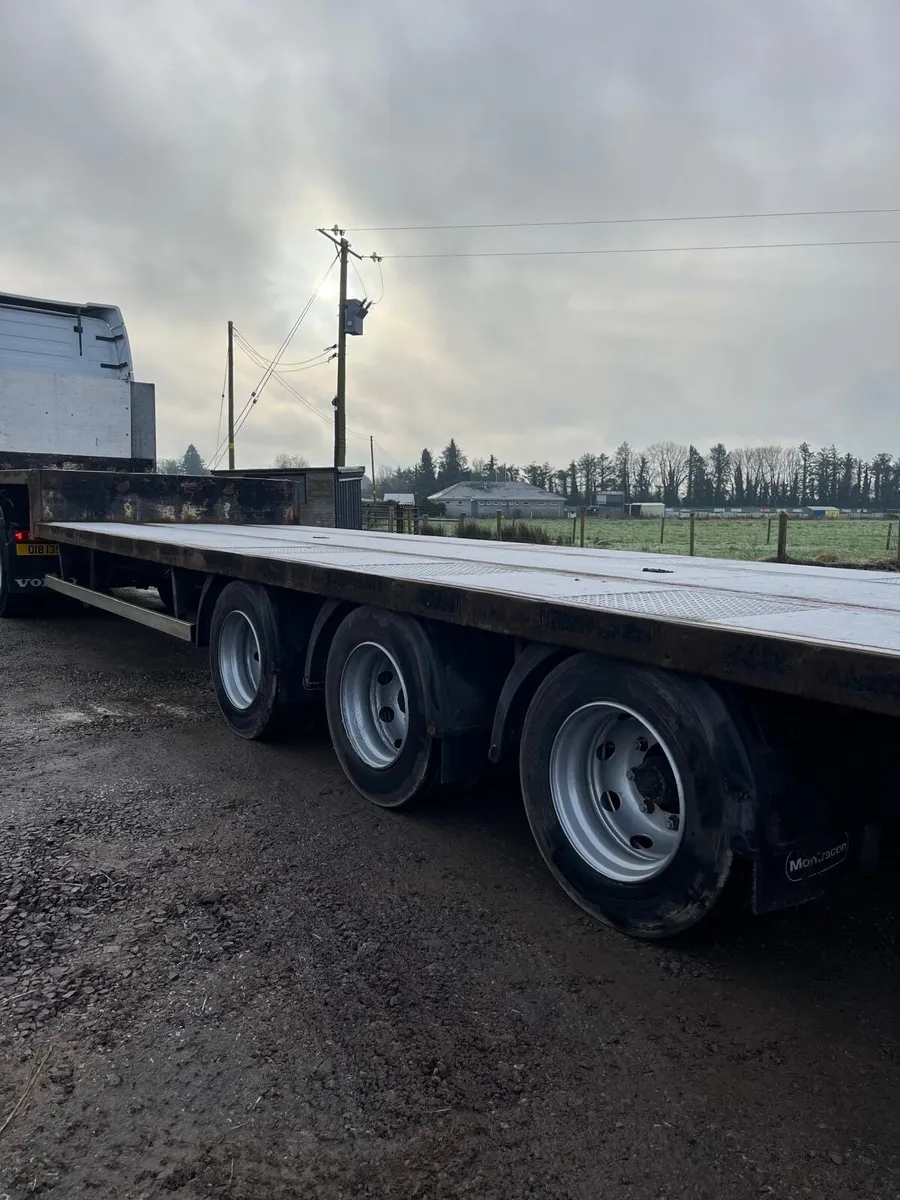 Step-frame trailer - Image 2