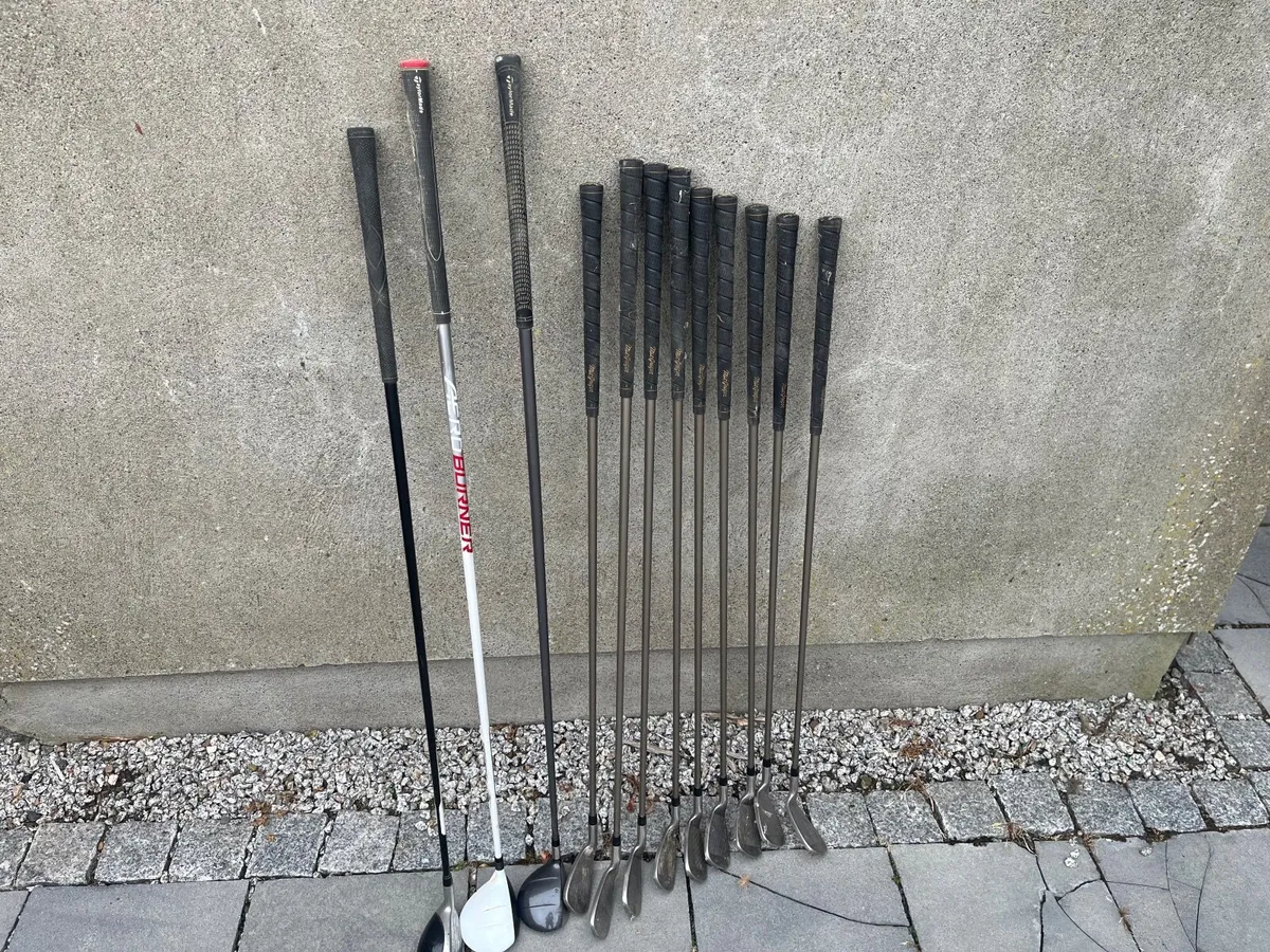 Golf club - Image 2