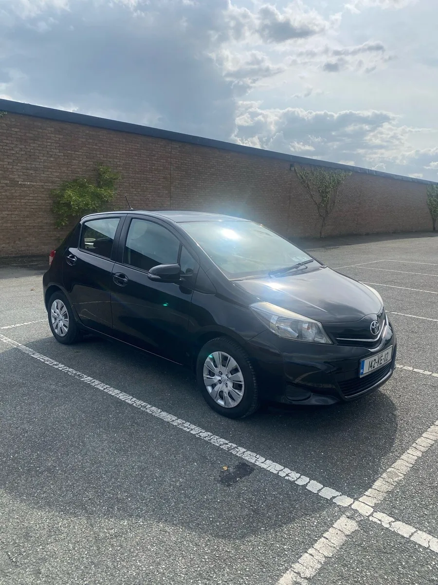2014 Toyota Yaris – Low KMs - Image 4