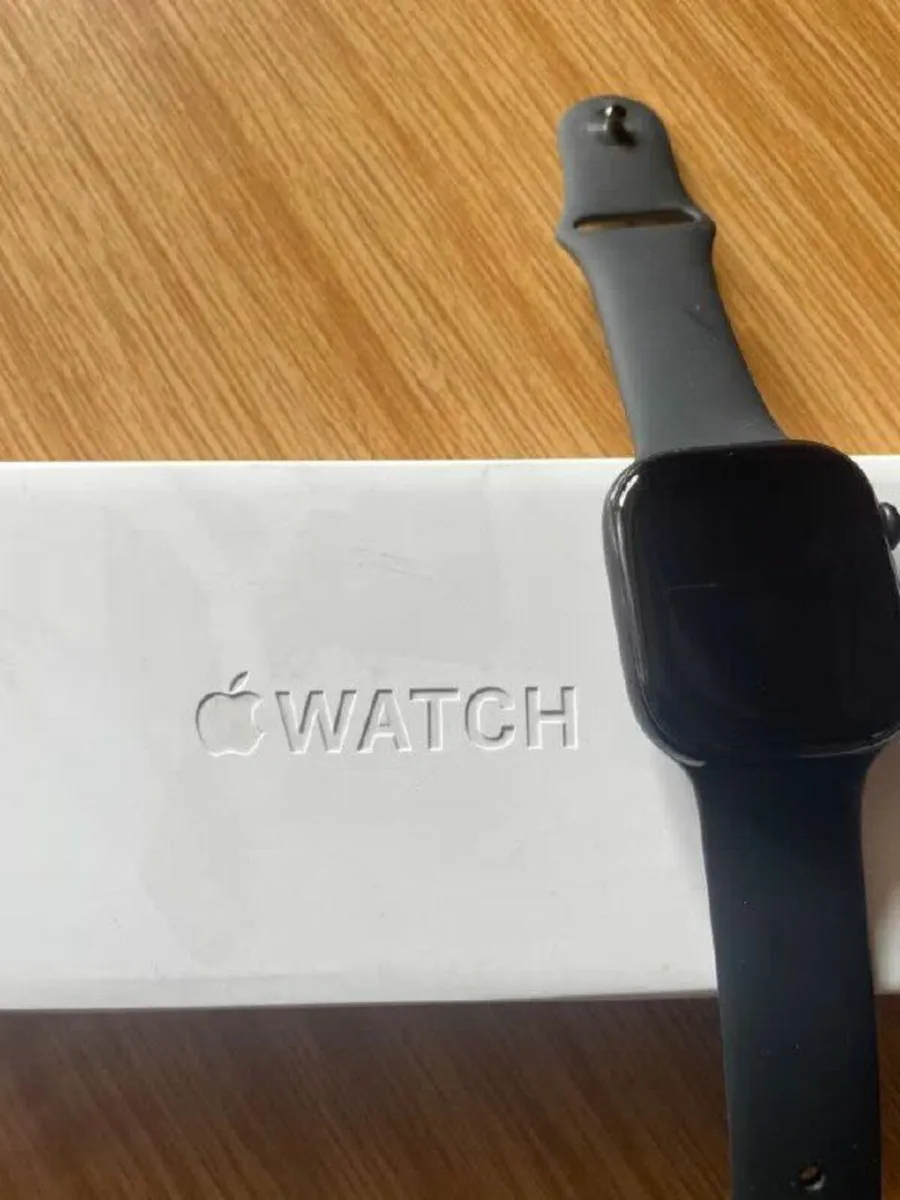 Apple Watch series 10 - Image 1