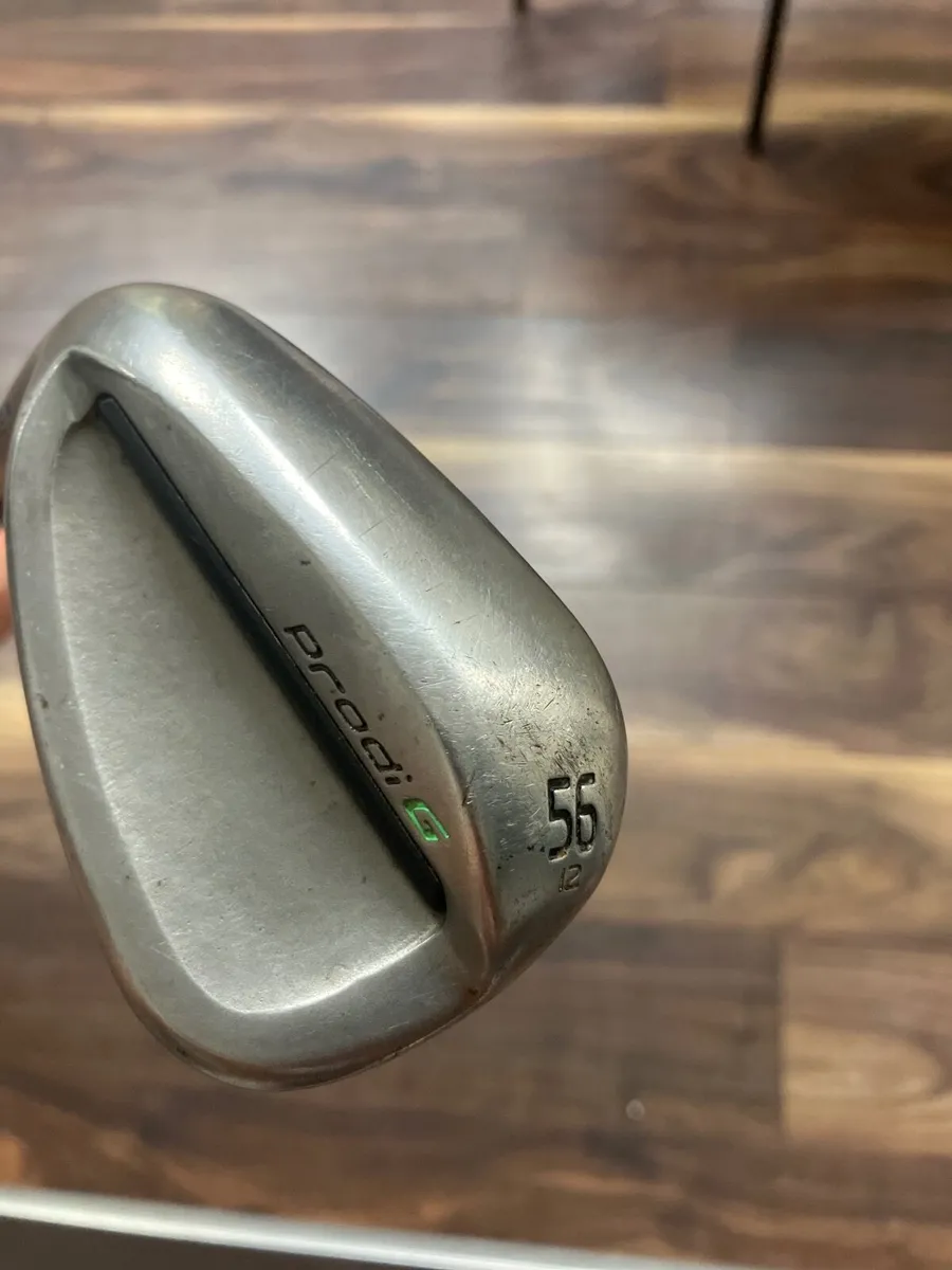 Golf club (left handed kids 56degree sand wedge) - Image 4