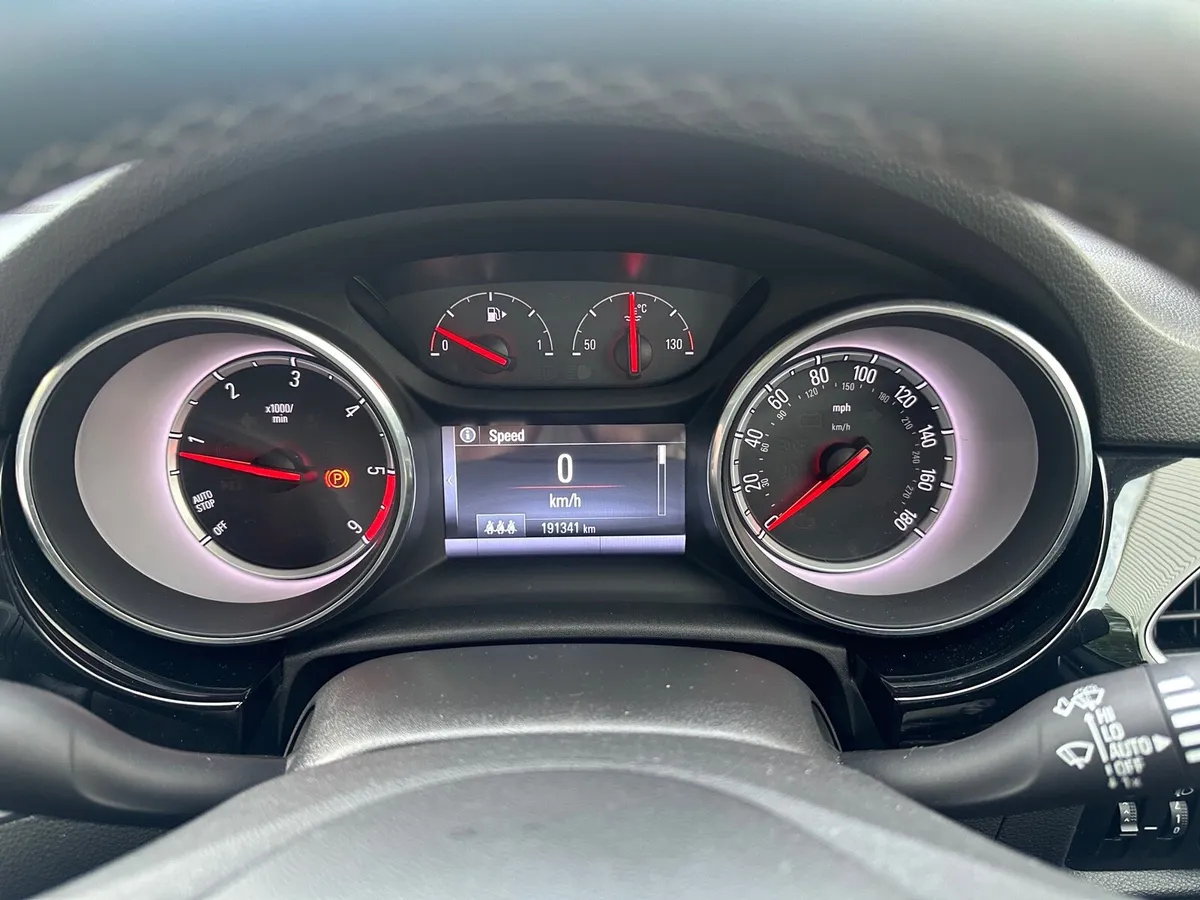 Vauxhall Astra Elite 1.6 Diesel - Image 3