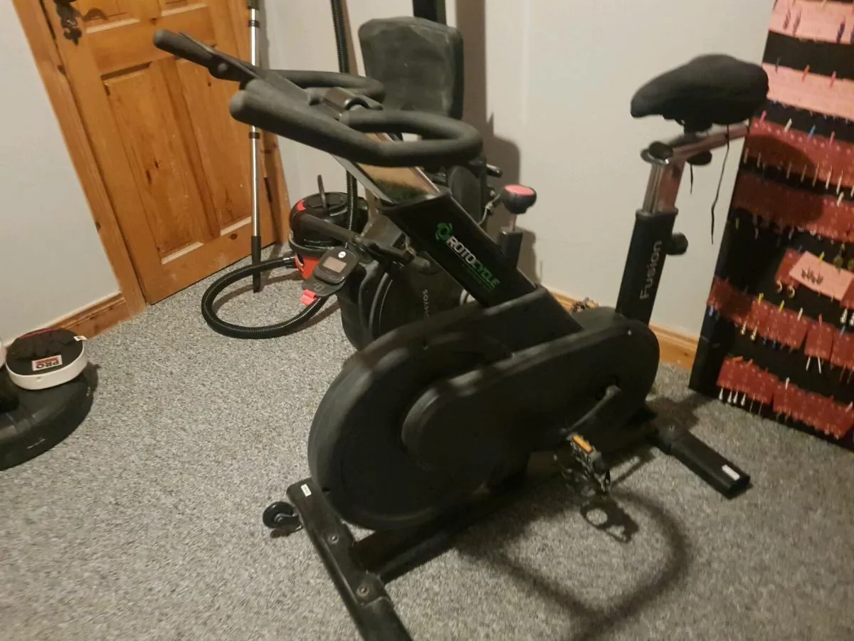 Immaculate quality spinning bike - Image 2
