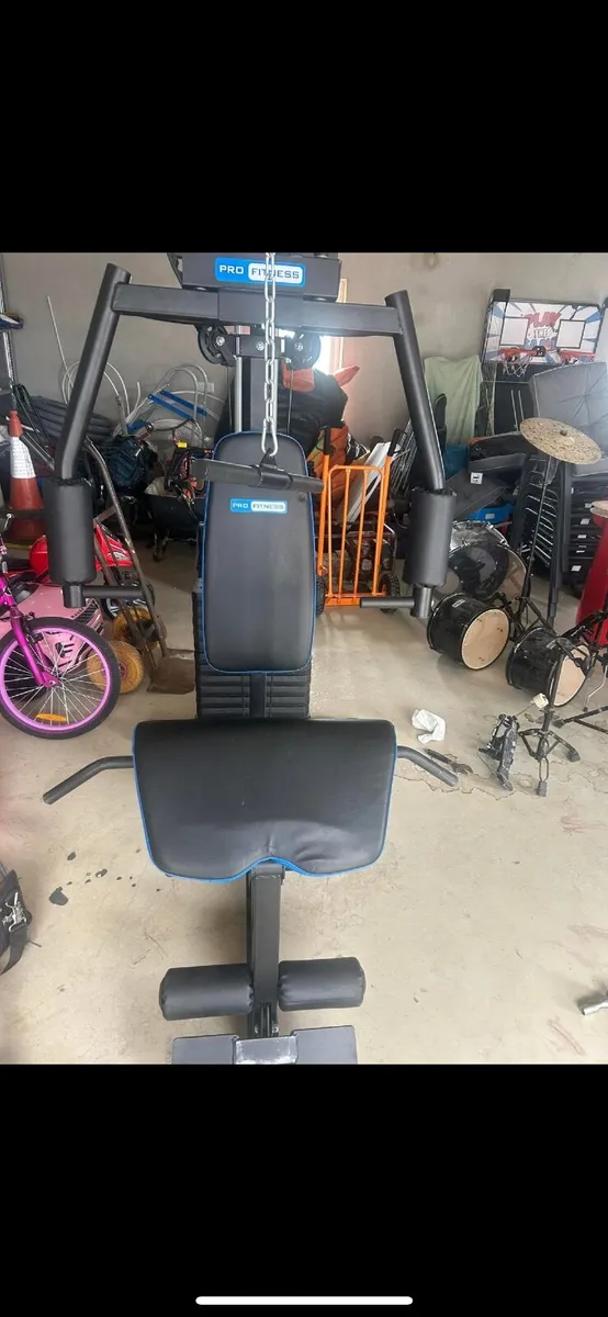 Gym equipment - Image 1