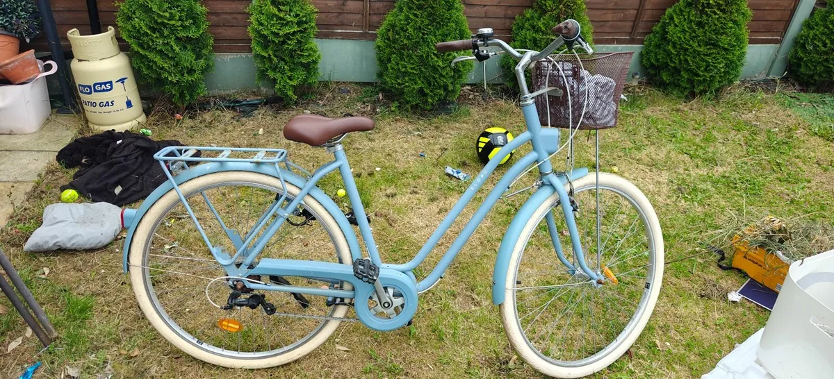 ELOPS Low Frame Urban Cycling Bike 520 - Image 1