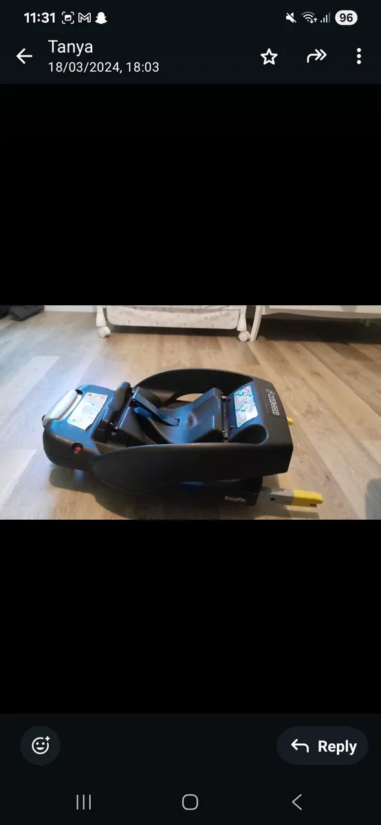 Maxi cosi baby car seat - Image 3