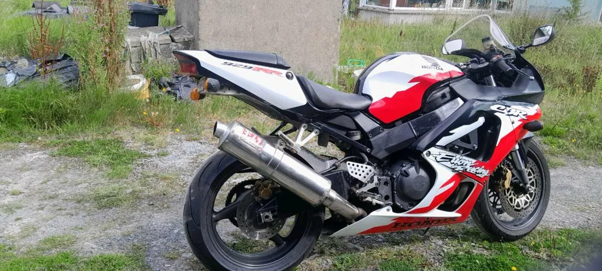 Honda fireblade - Image 2