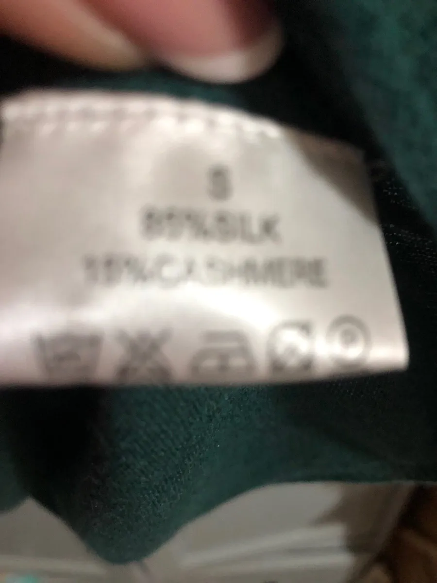 Ladies stunning jumper size S €10 - Image 3