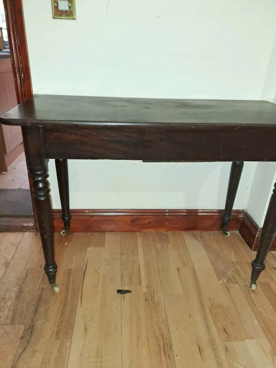 Mahogony tables - Image 2