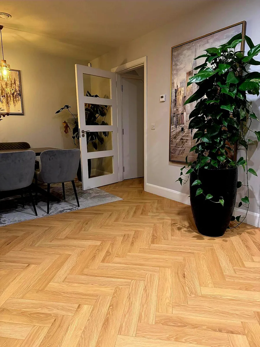 Timber floor fitter - Image 4