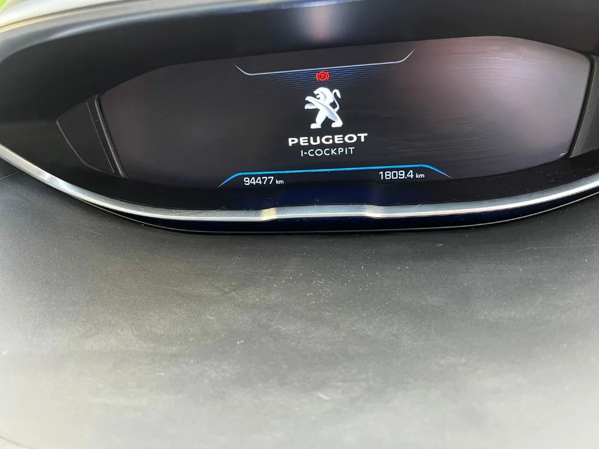 Peugeot 5008 2019 - Image 4