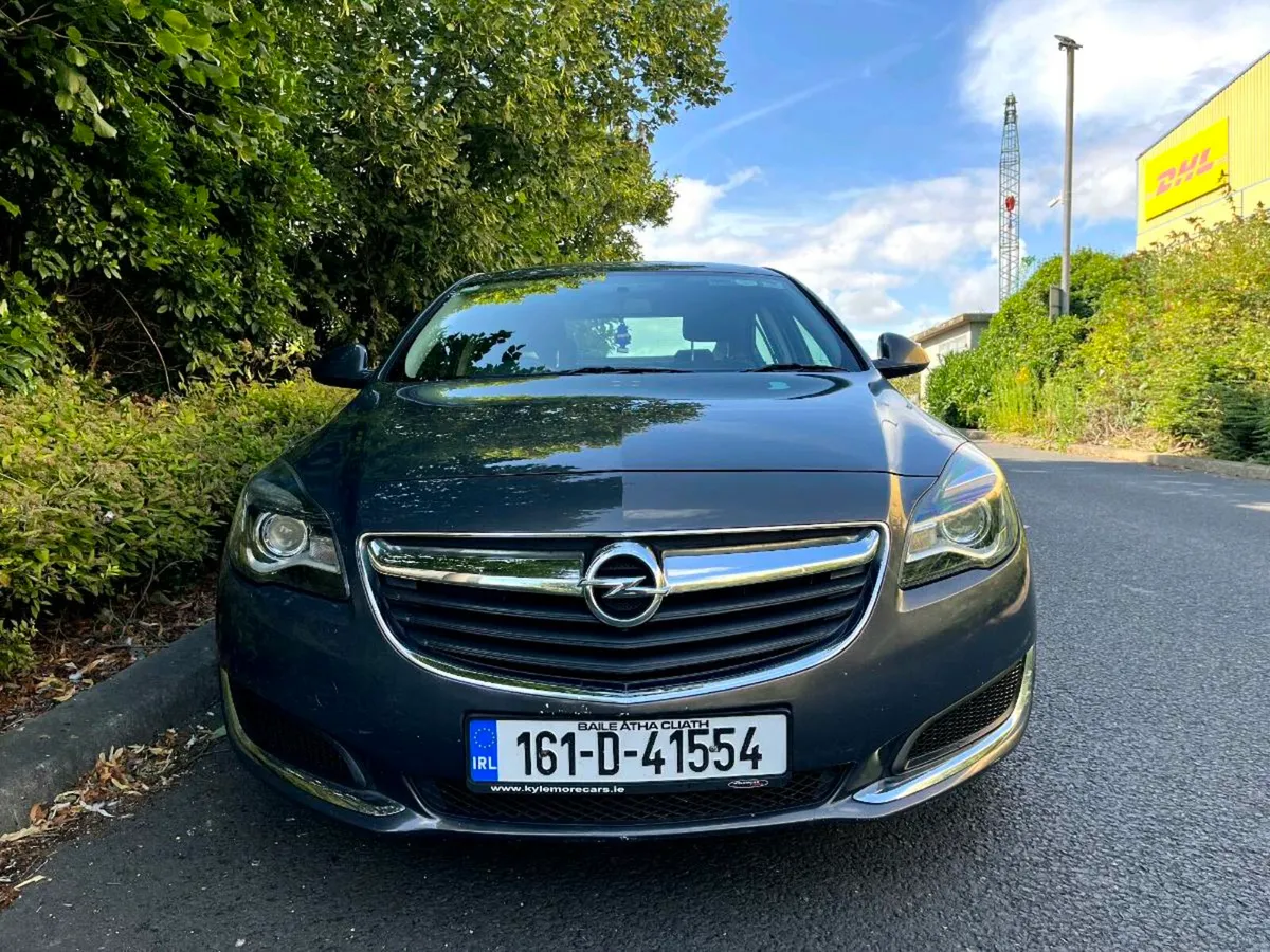 Opel Insignia LOW MILEAGE, NCT - Image 2