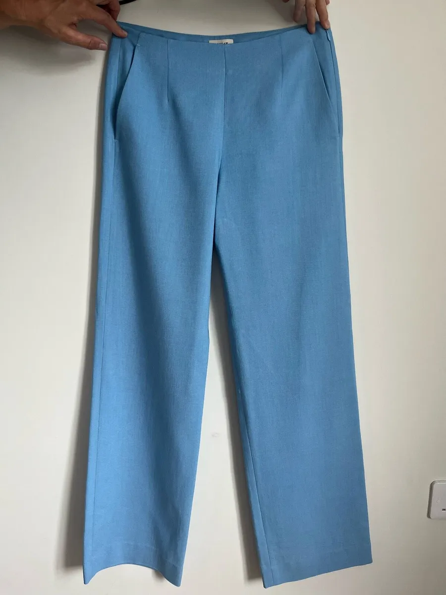 Womens Jigsaw Matching pair (size UK8) - Image 4