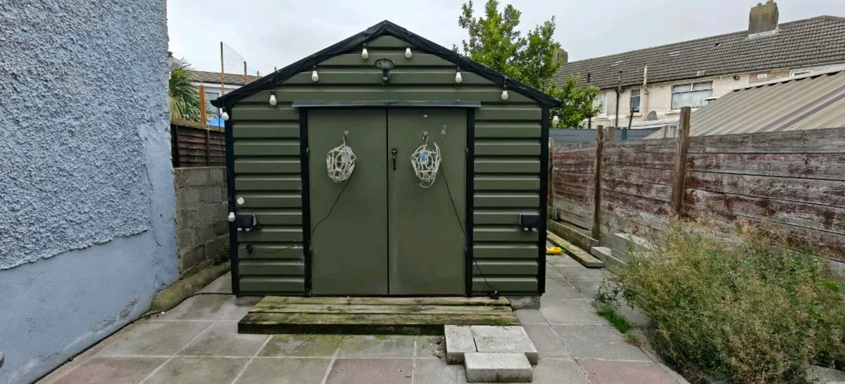 Steel shed - Image 2