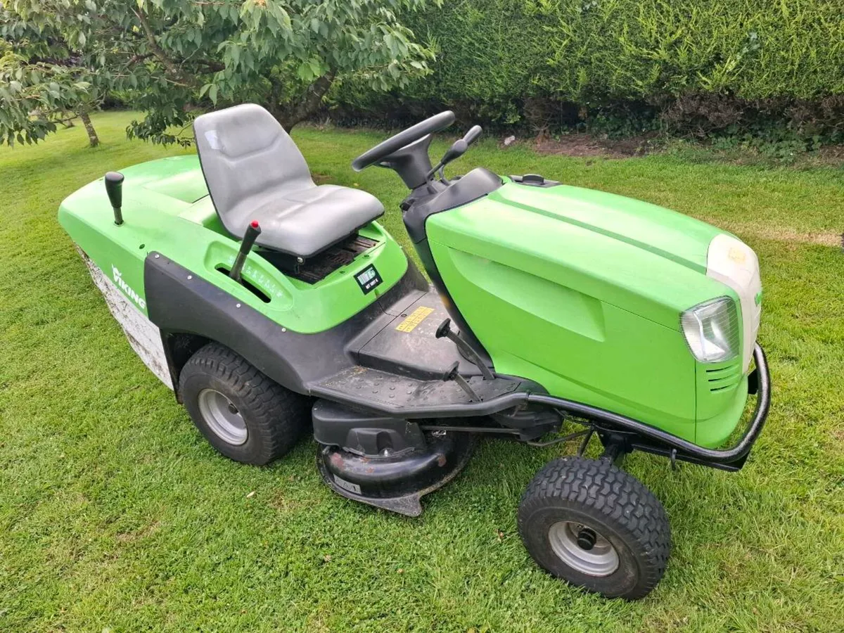 Viking lawnmower - Image 1
