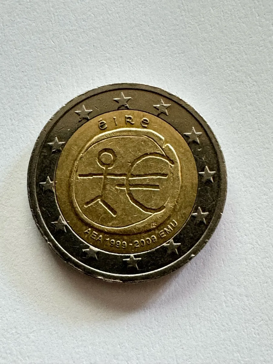 Selling my €2.00 stickman coin. - Image 1