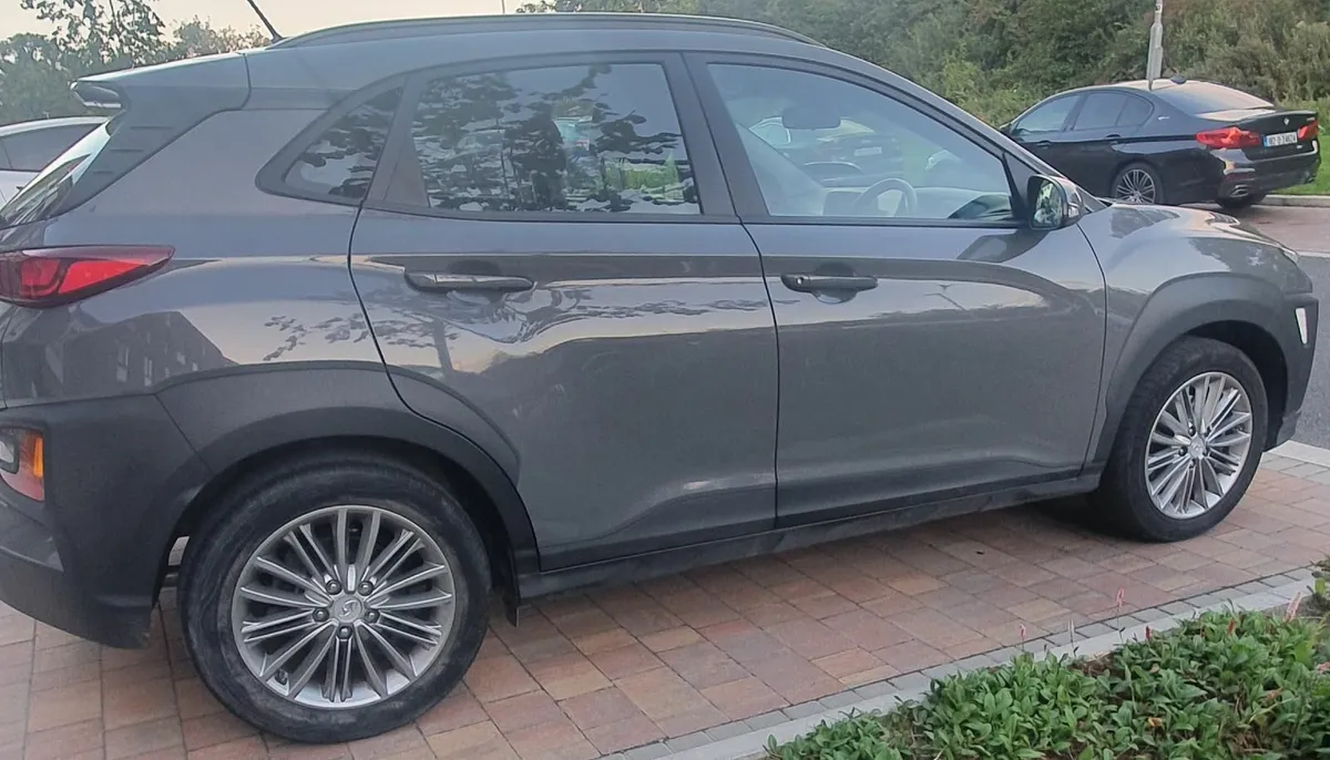 Hyundai KONA 2018 - Image 4