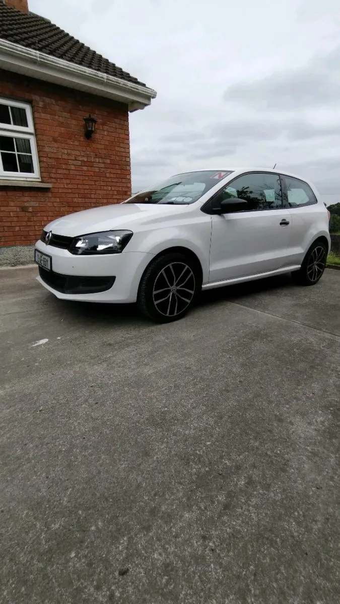 Car - Image 1
