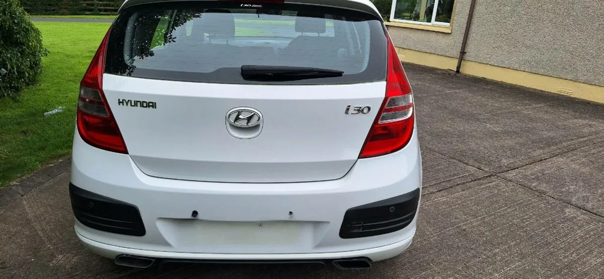 Hyundai i30 1.4 Sports Spec - Image 3