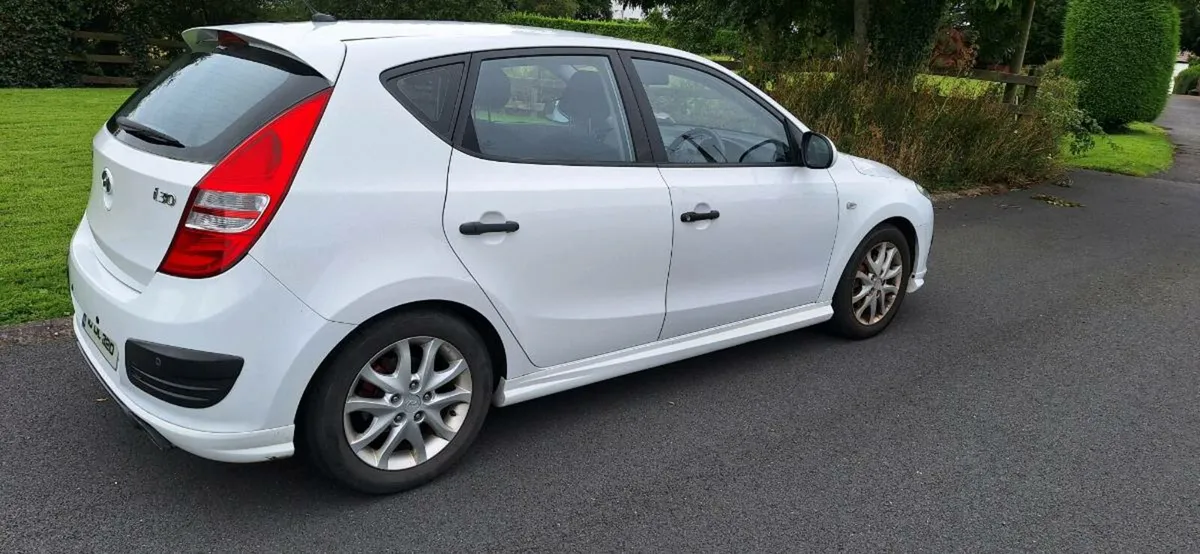 Hyundai i30 1.4 Sports Spec - Image 1