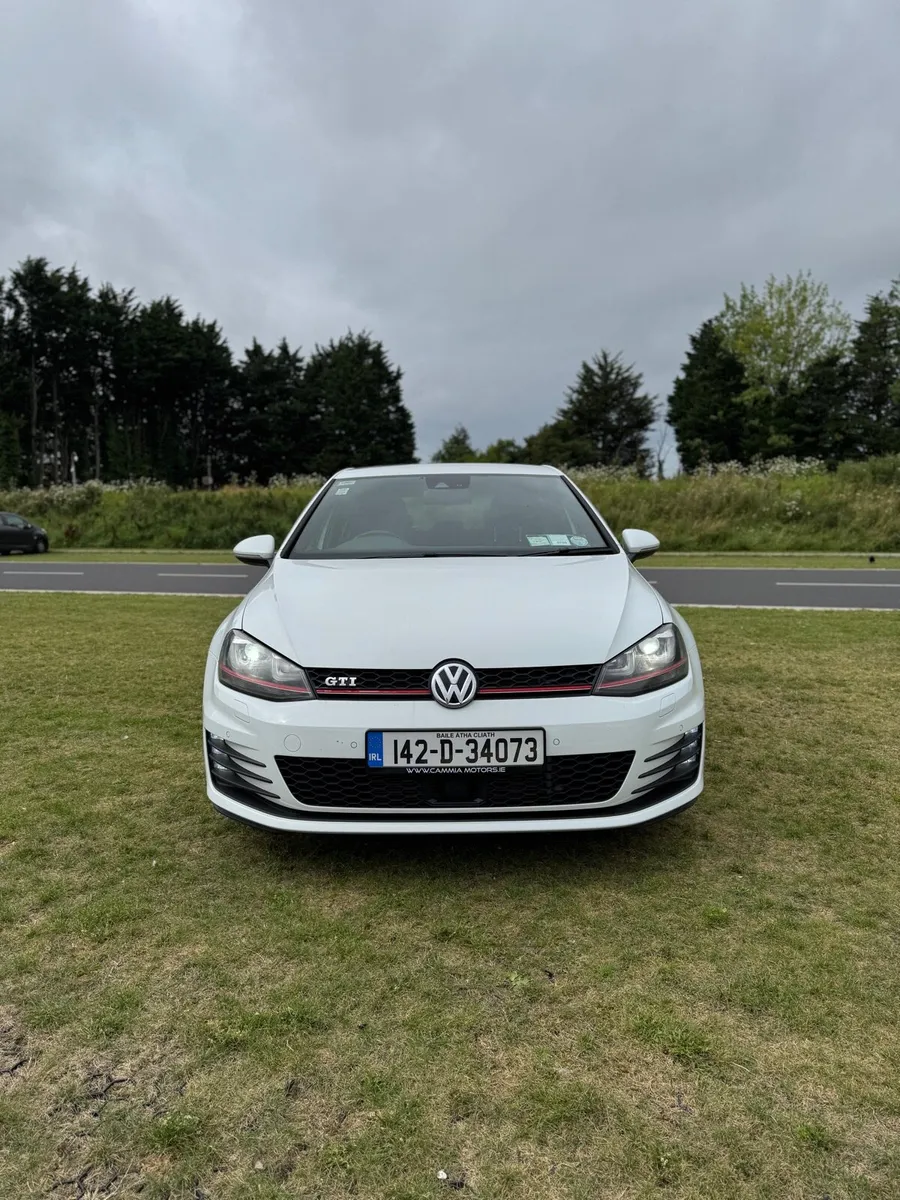 Volkswagen Golf GTI - Image 1