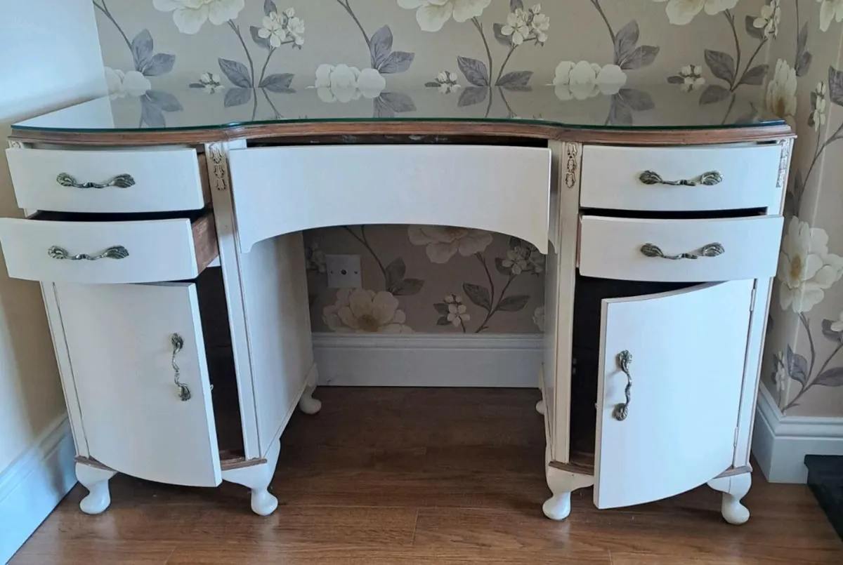 Dressing Table / Desk - Image 2
