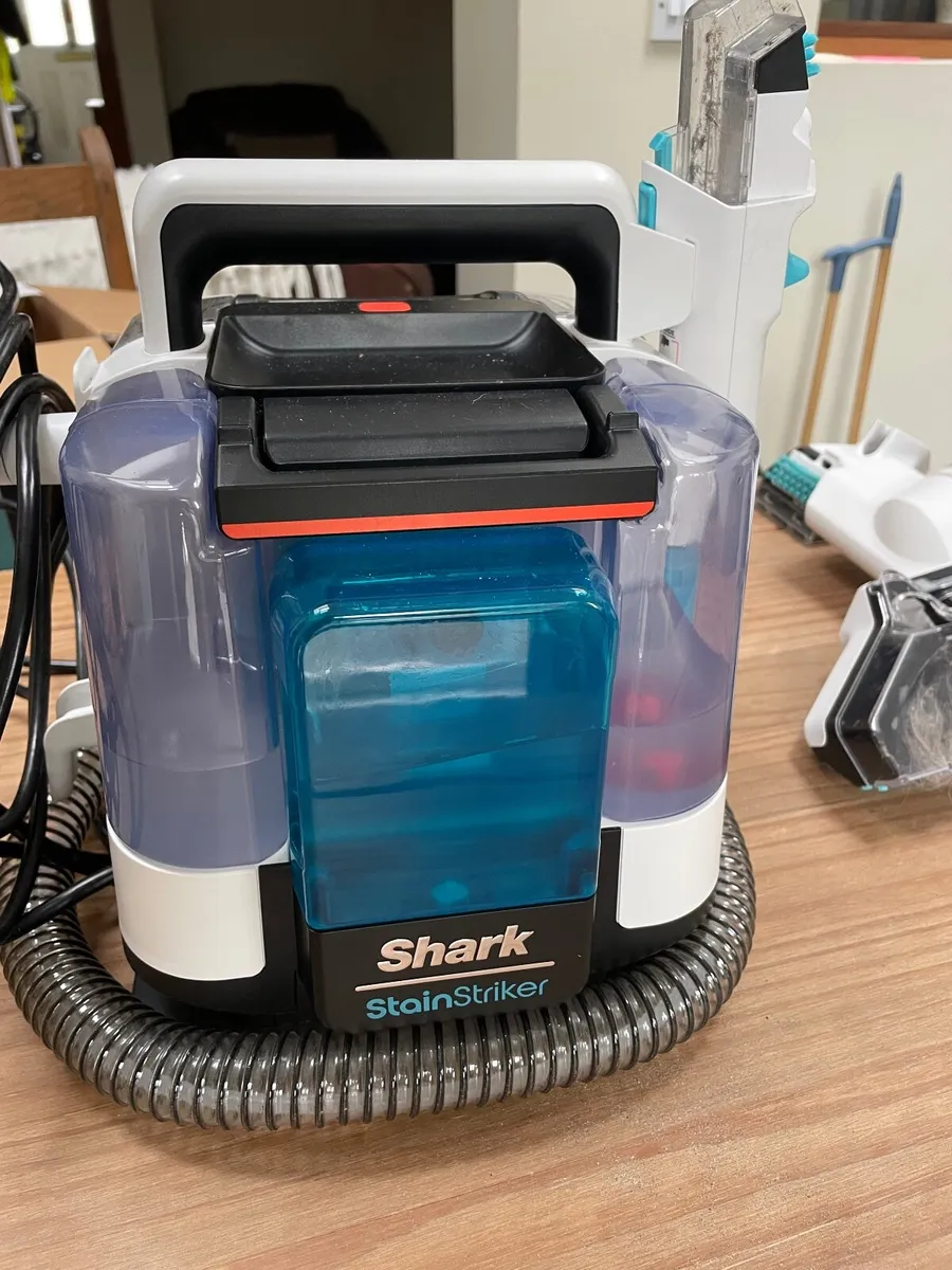 Shark Stain Striker PX200 - Image 2