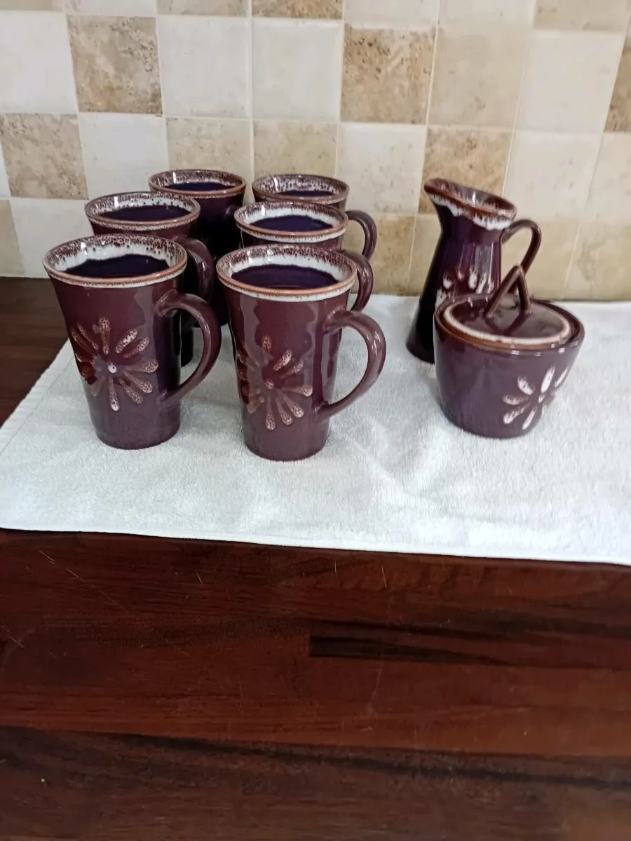 DELPHI POTTERY