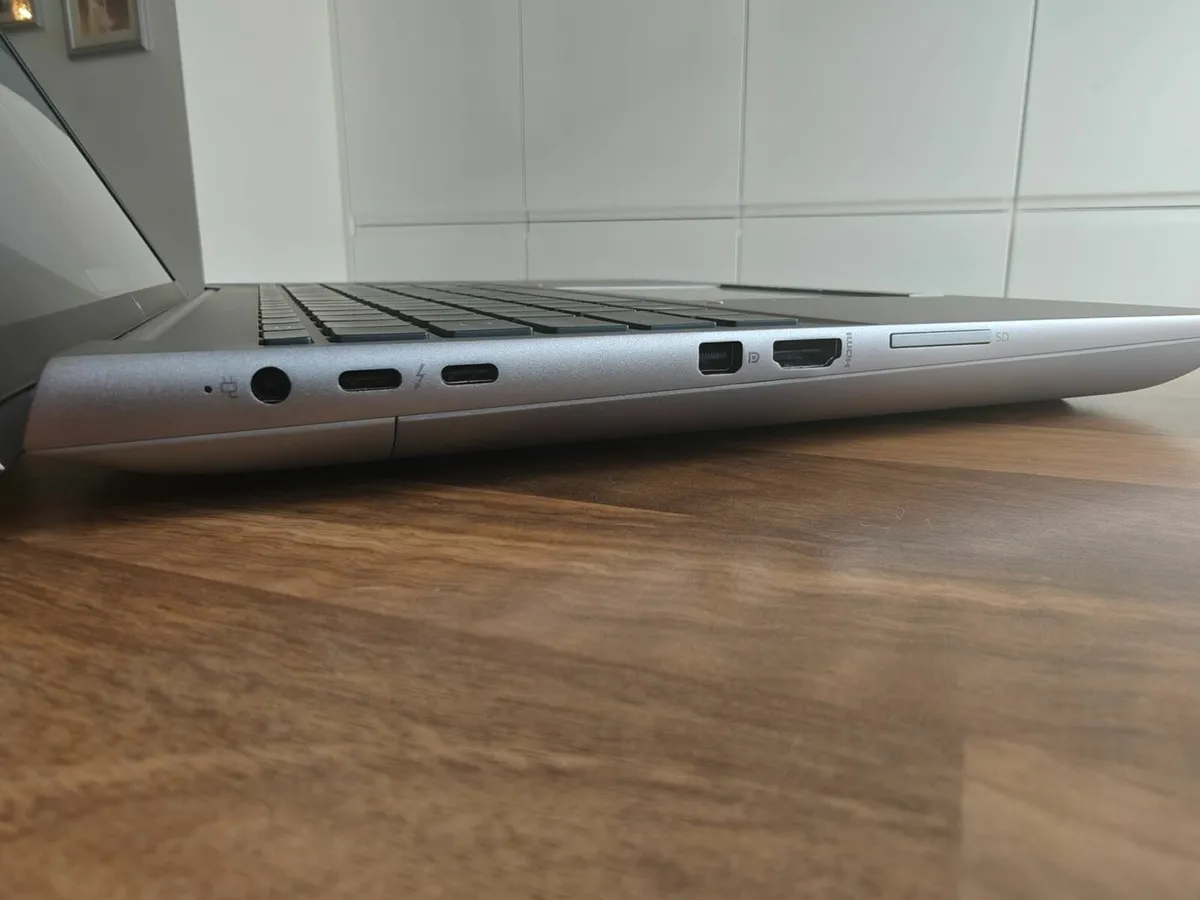 Mega HP ZBook Fury 16 G11 Mobile Workstation - Image 4