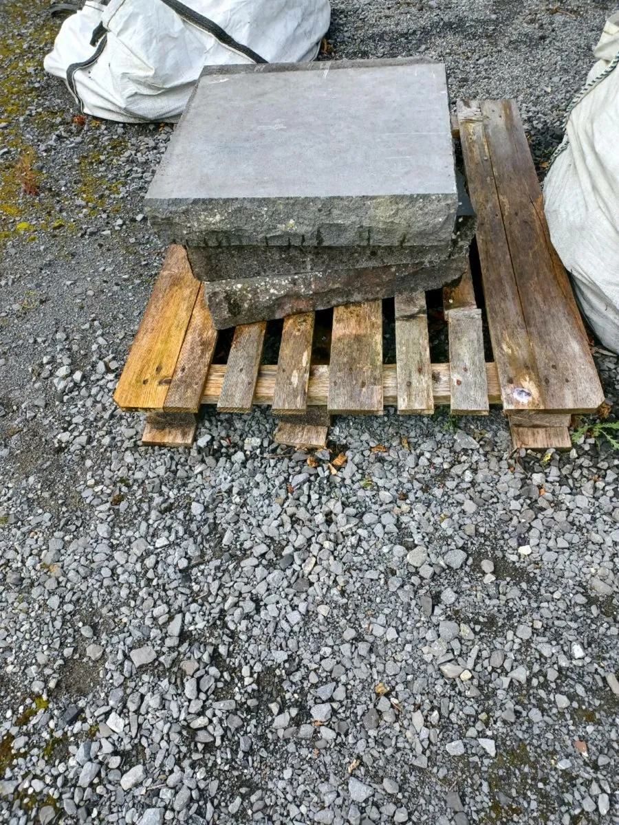 Limestone Cappings - Image 2